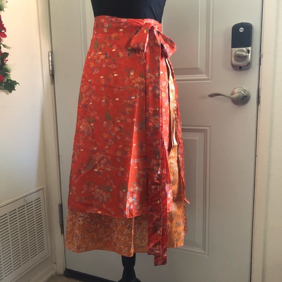 Convertable Wrap Skirt or Dress - Picture 5 of 8